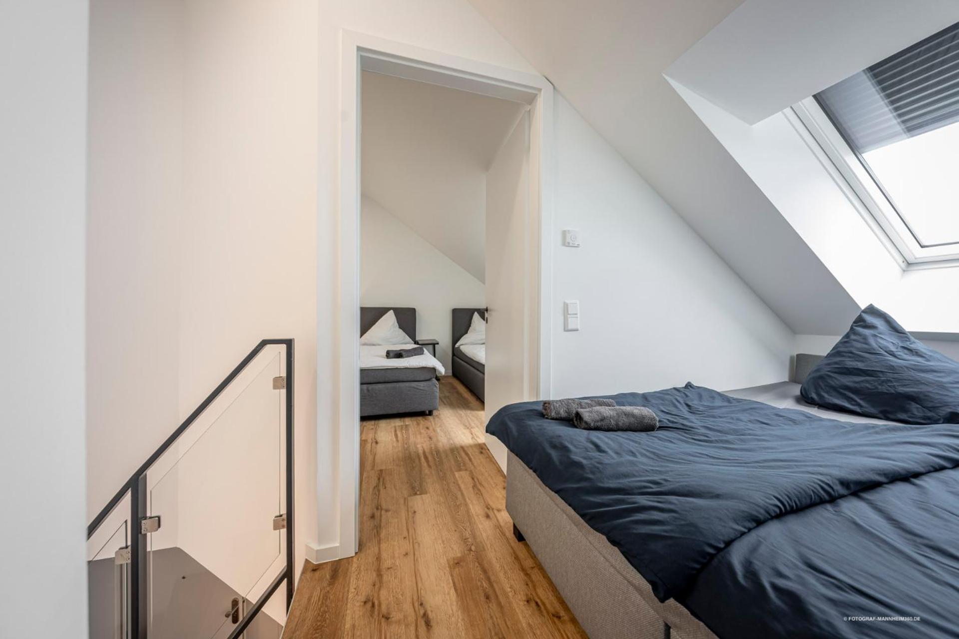 Artdesign - 8 Pers - Naehe Speyer Mannheim Heidelberg Apartment *